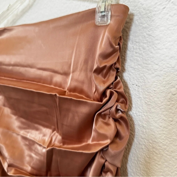 naked wardrobe ruched high waisted satin skirt – new tags – size small — bodycon - Picture 2 of 7